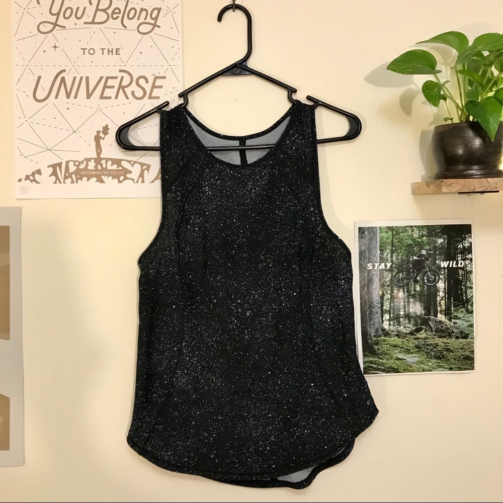 Lululemon Splatter Sculpt tank